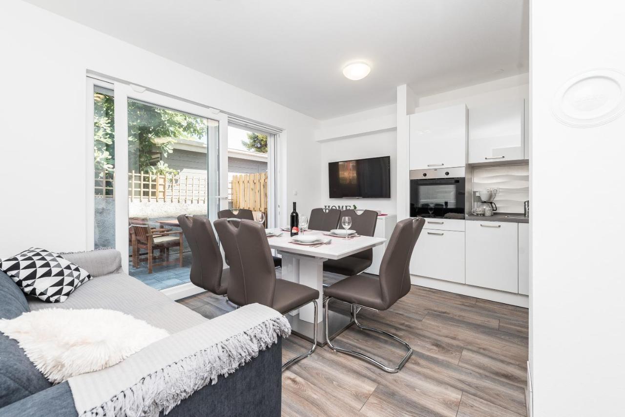 Apartments Janice Pakostane Ngoại thất bức ảnh