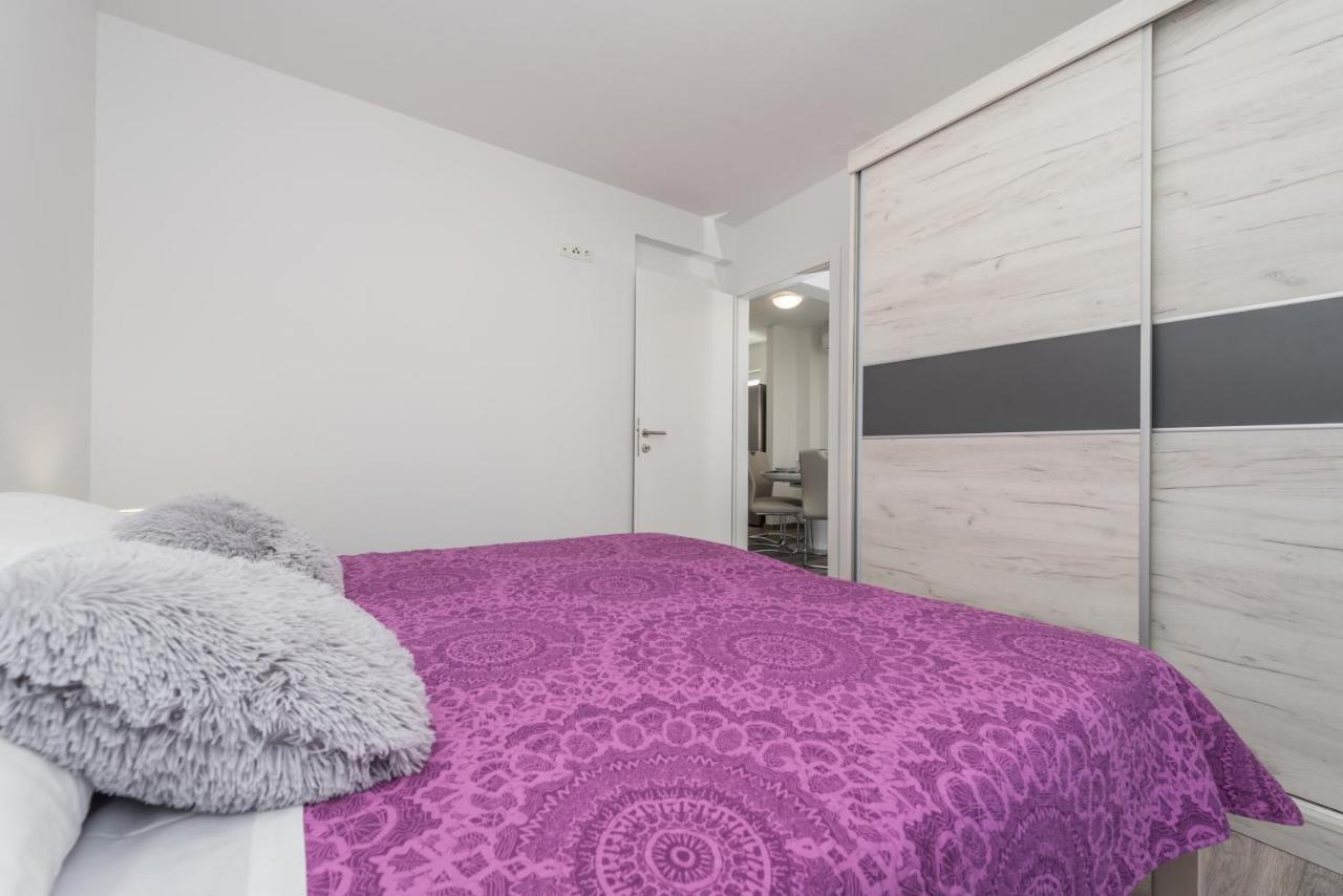 Apartments Janice Pakostane Ngoại thất bức ảnh