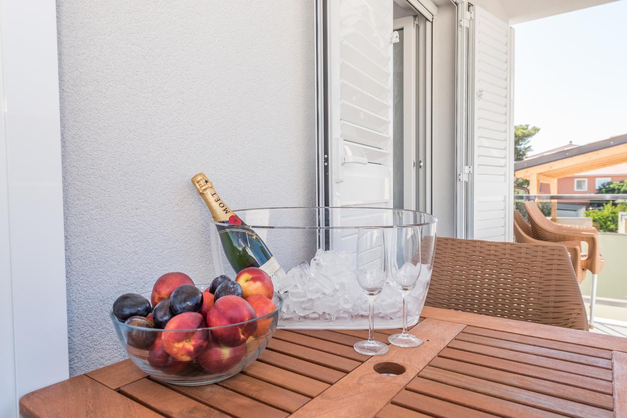 Apartments Janice Pakostane Ngoại thất bức ảnh
