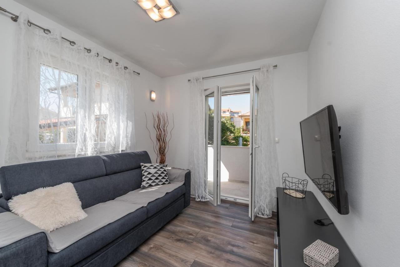 Apartments Janice Pakostane Ngoại thất bức ảnh