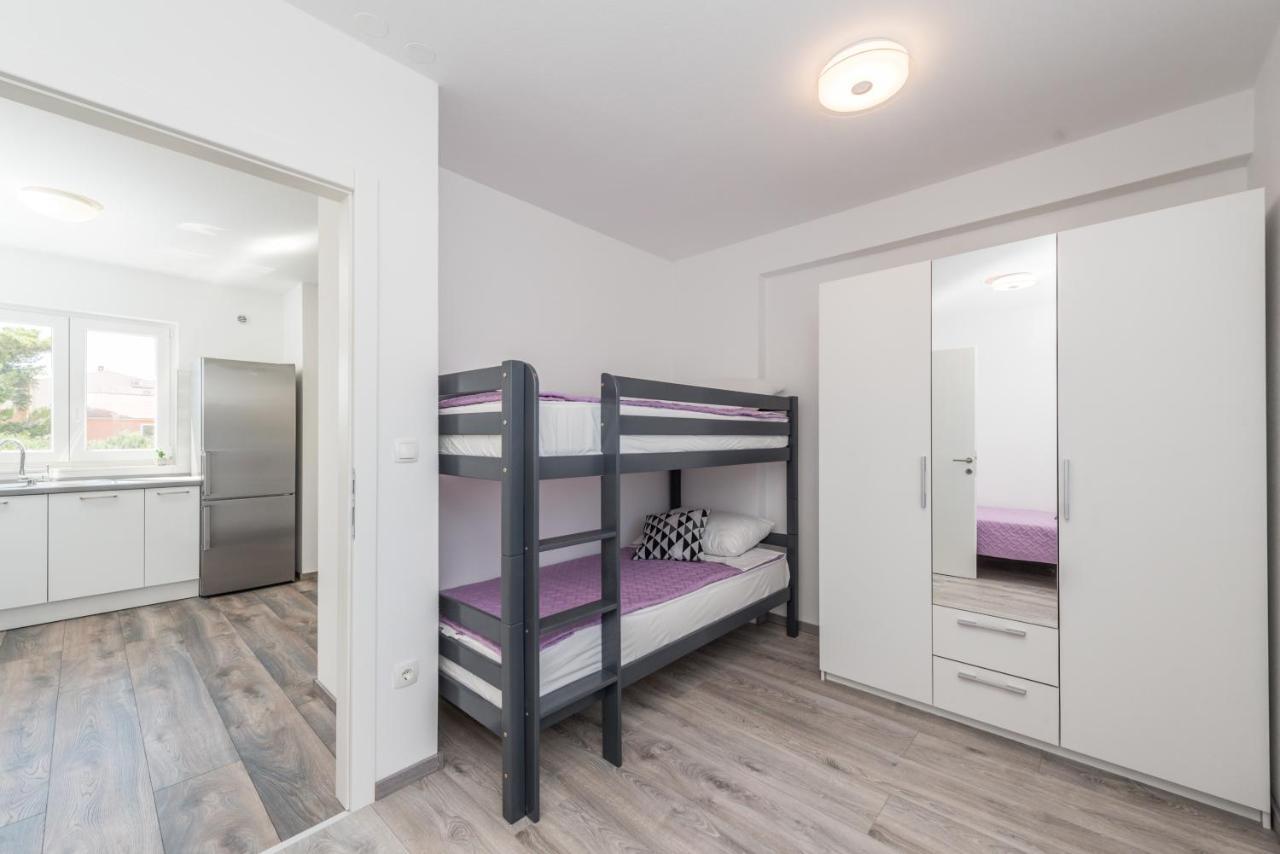 Apartments Janice Pakostane Ngoại thất bức ảnh