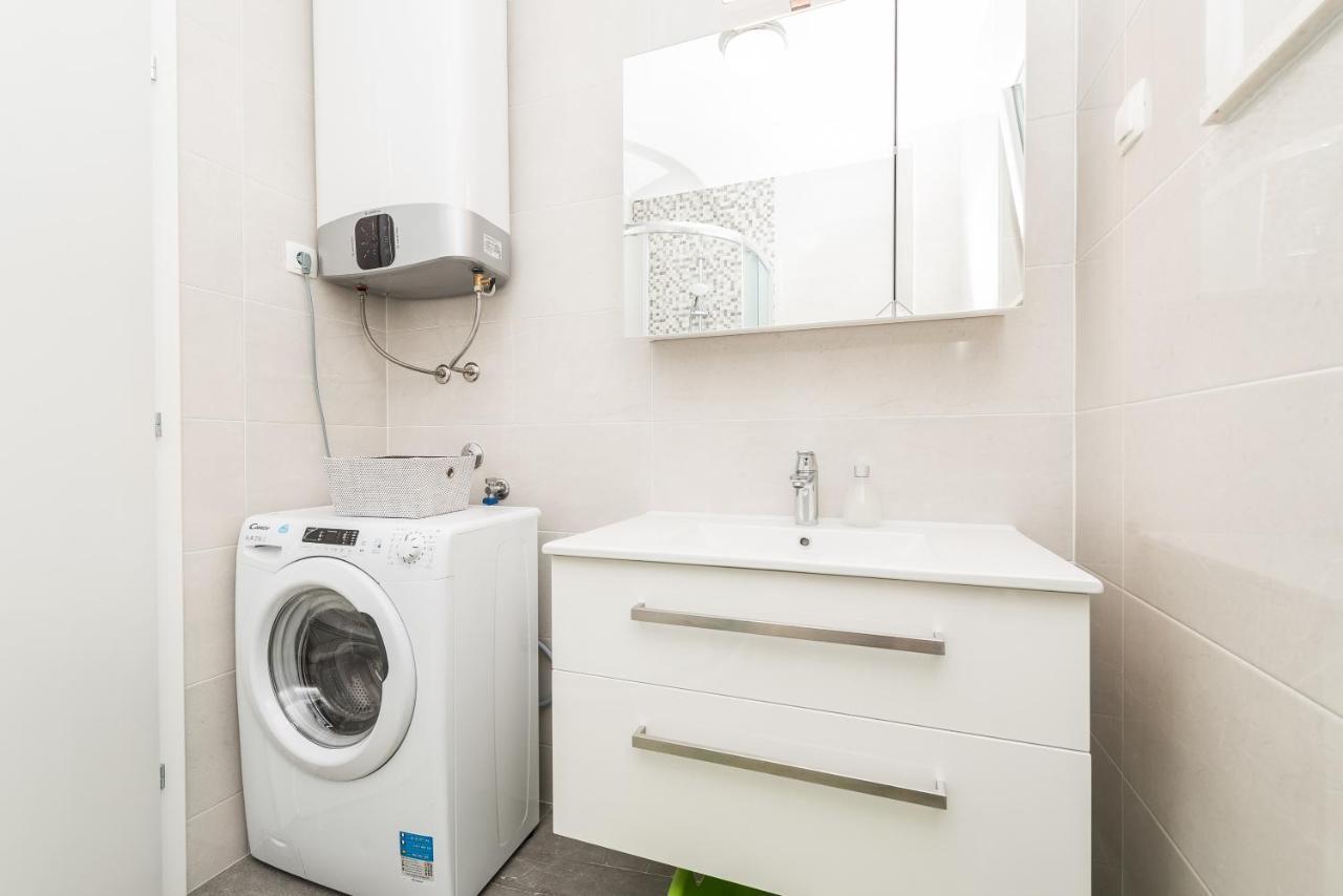 Apartments Janice Pakostane Ngoại thất bức ảnh