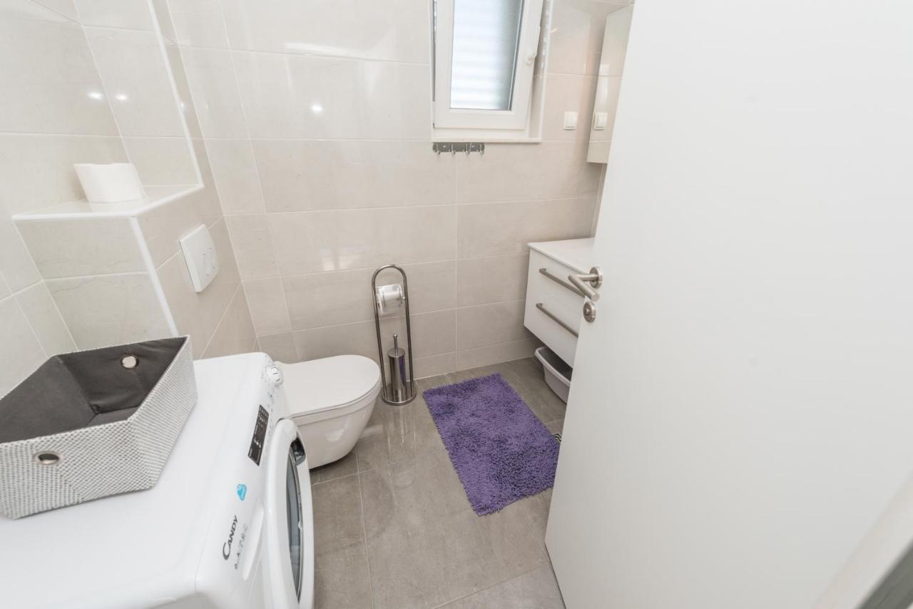 Apartments Janice Pakostane Ngoại thất bức ảnh
