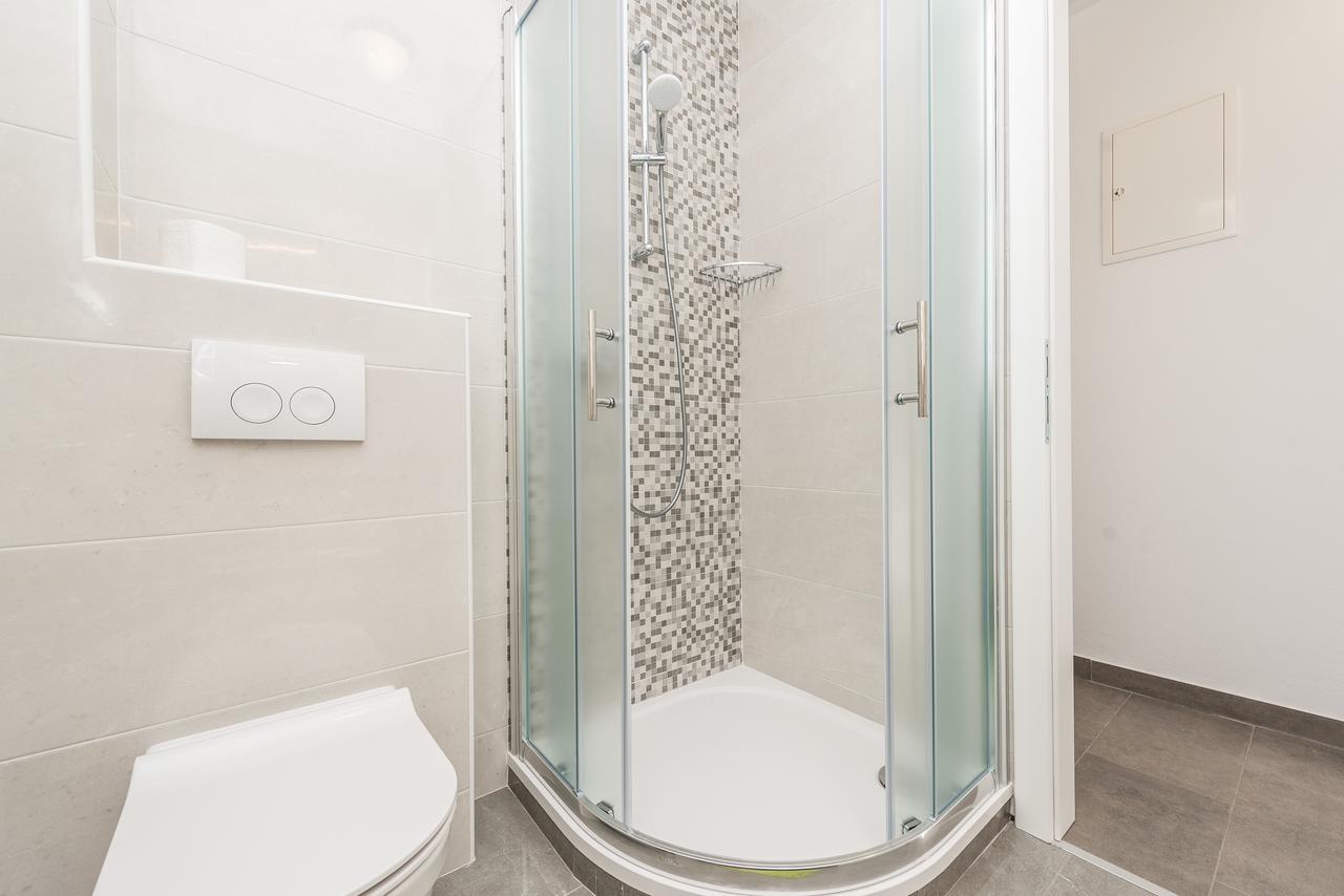 Apartments Janice Pakostane Ngoại thất bức ảnh